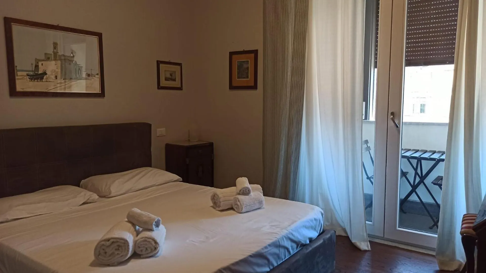 Guest house My Way - Rooms - Palazzo San Matteo Palermo Italy