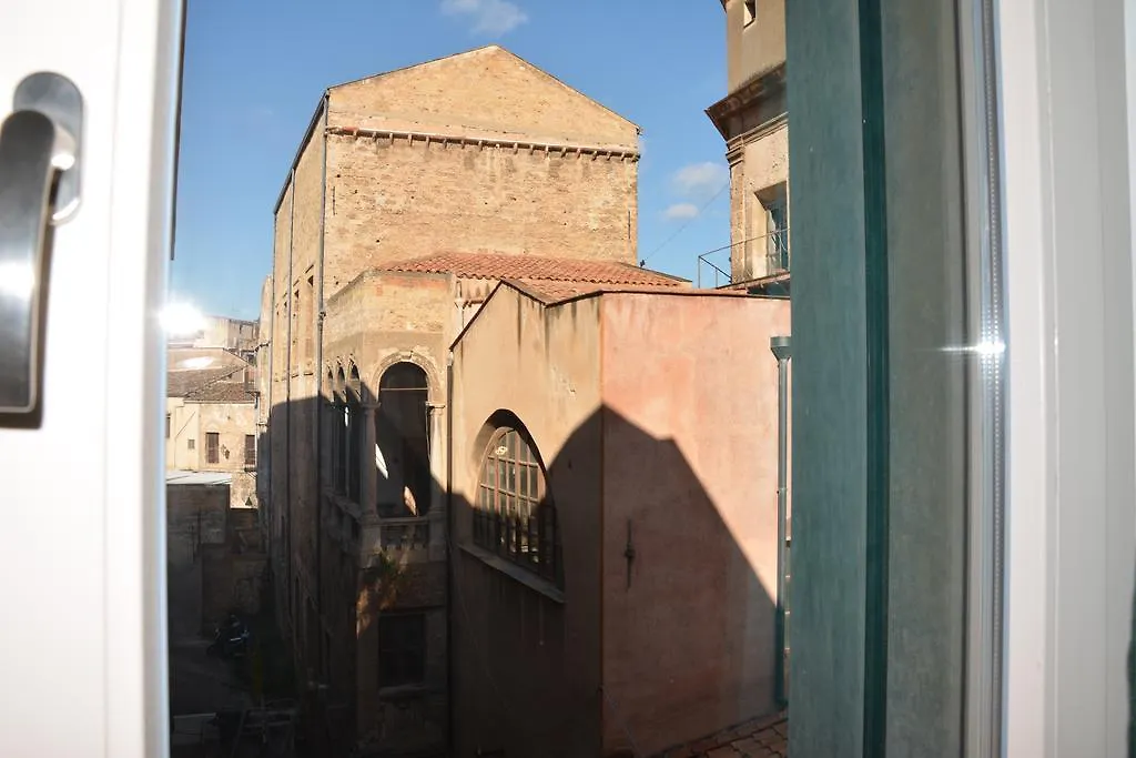 My Way - Rooms - Palazzo San Matteo Palermo Guest house