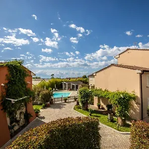 Il Tremarino 2*, Camaiore Italia